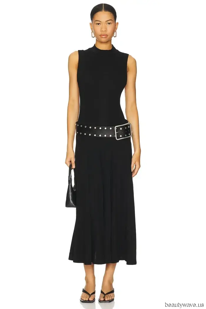 I Recently Introduced My 56-Year-Old Mom to Revolve—37 Cyber Monday Deals We Both Love