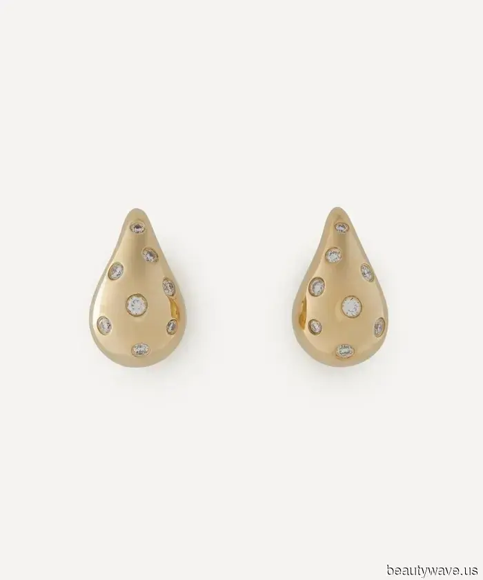 Sophisticated, Everlasting, and Refined: These Diamond Earrings Are a Worthwhile Investment