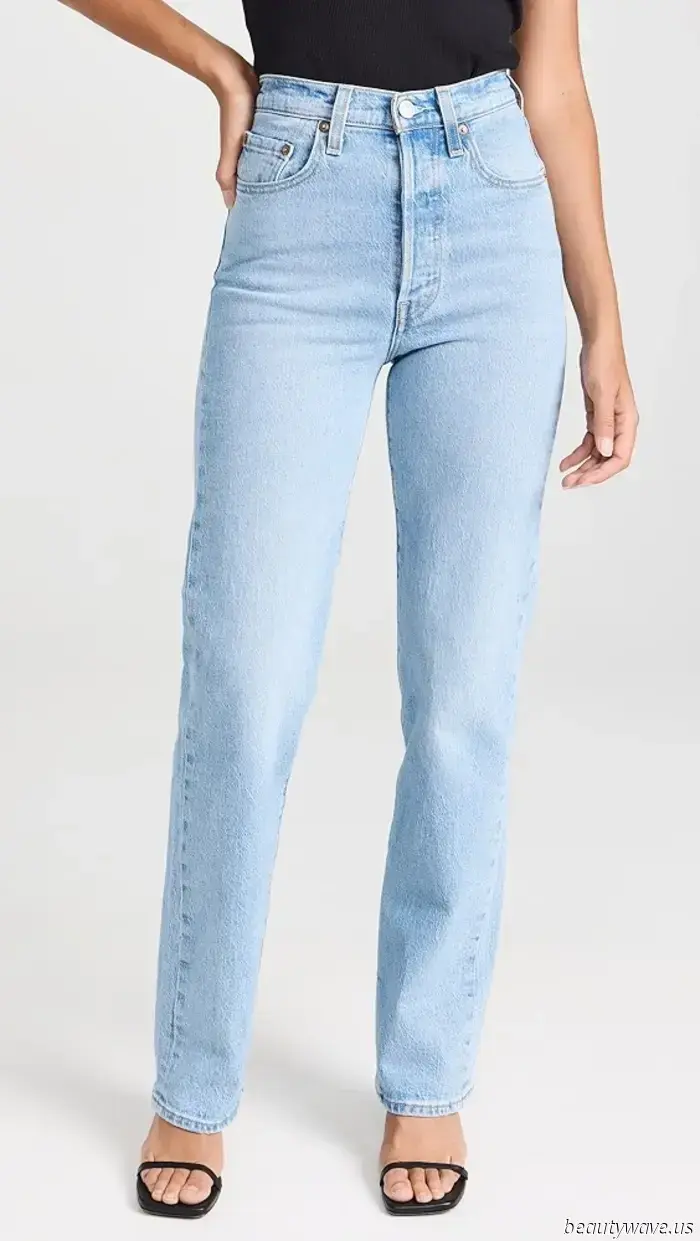 Is it just me, or are all the trendy girls opting for this denim style instead of baggy jeans?