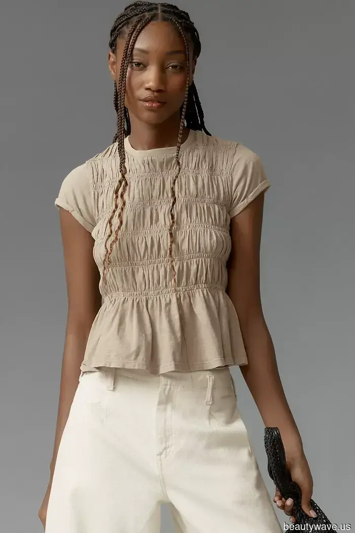 People are avoiding basic white tank tops in favor of a trend that enhances outfits significantly.