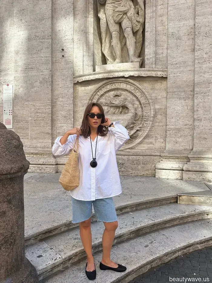 6 Surprisingly Chic Denim Shorts Looks That the Fashion Set Is Sporting