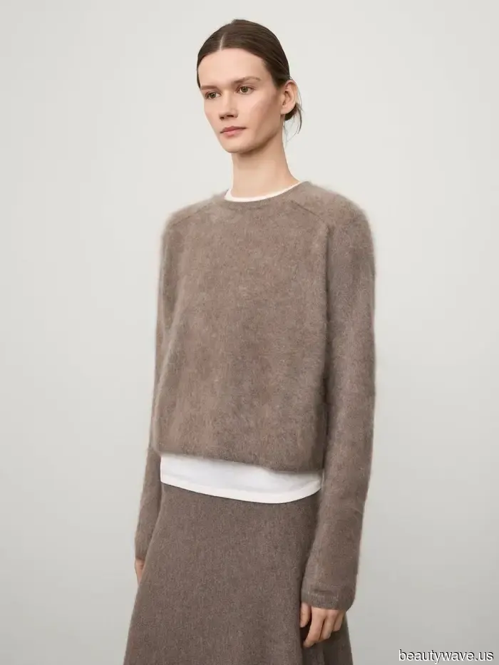 I’m declaring it: These high-end fashion pieces will be ubiquitous this fall.