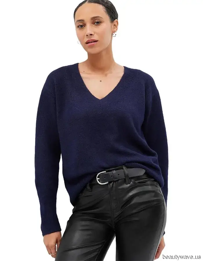 If a French woman were to shop during the October Amazon Prime Day Sale, these are the 35 items she would quickly include in her…