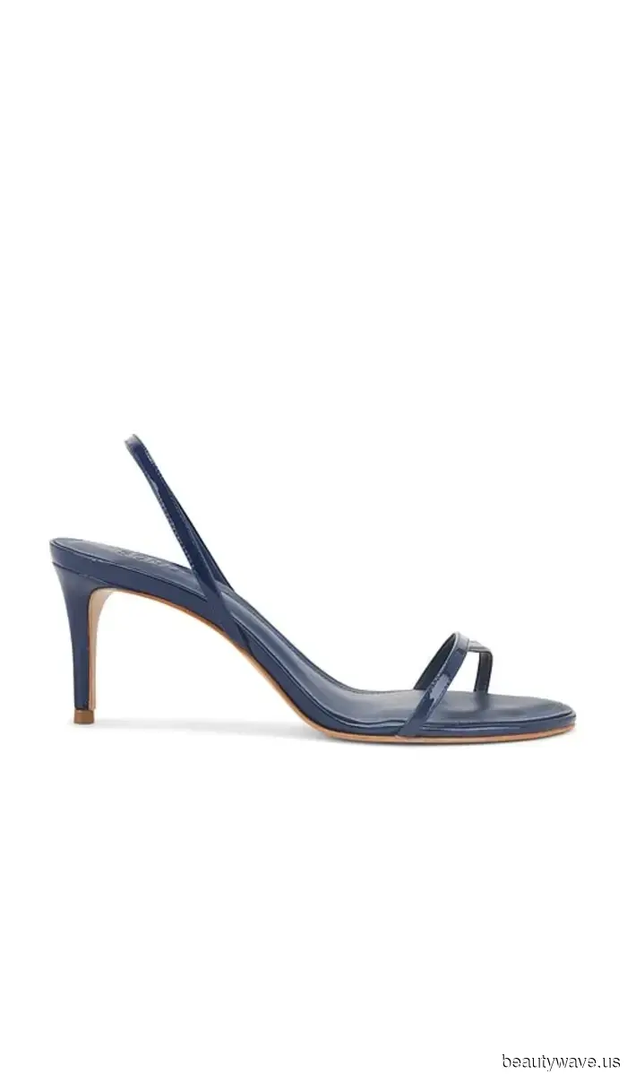 This Shoe Color Trend Is More Stylish Than Black, Burgundy, and Brown