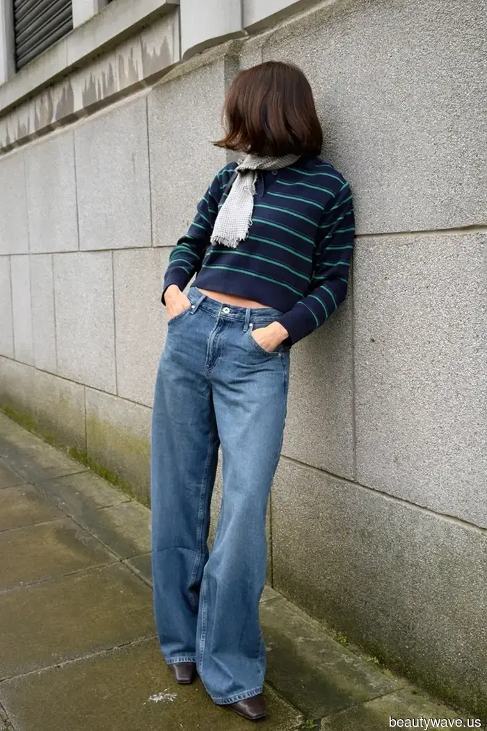 6 Shirt Trends That Stylish Girls Are Pairing With Baggy Jeans