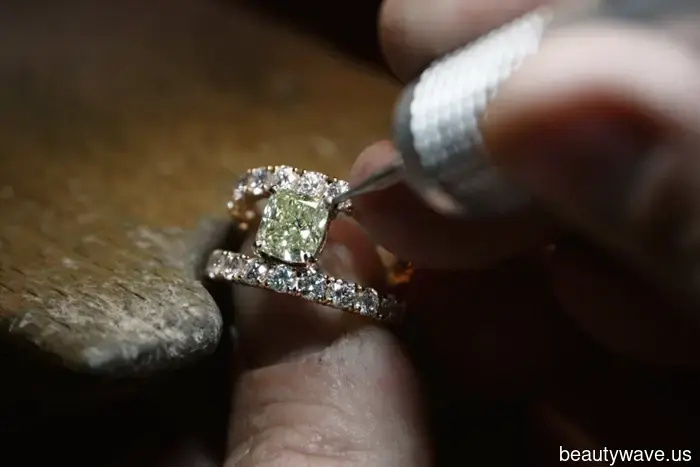 Jennifer Lopez Predicted It Years Ago—This Diamond Color Trend Is Currently Trending.