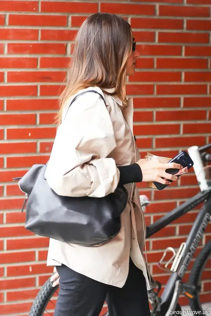 Grazie alle it girl di buon gusto, questo stile di borsa anti-tendenza è ciò che tutti vogliono in questo momento.