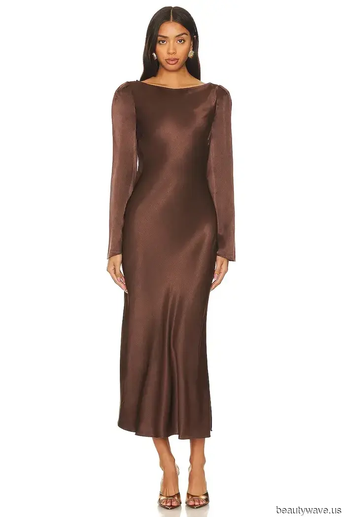 They Agreed—5 Dresses Worn by Real Brides for Their Engagement Photos