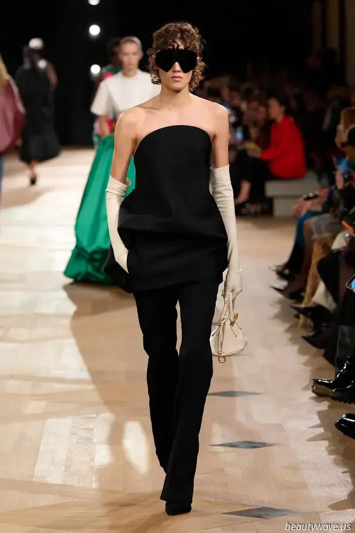 Elegance, Innovation, and Meghan Markle—Pierpaolo Piccioli's First Collection at Balenciaga