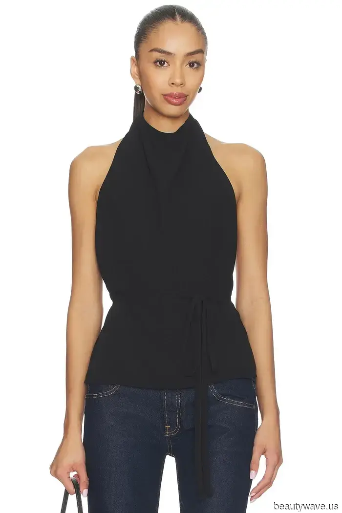 Die besten schwarzen Oberteile, die Sie in diesem Frühling mit Ihren Jeans tragen können