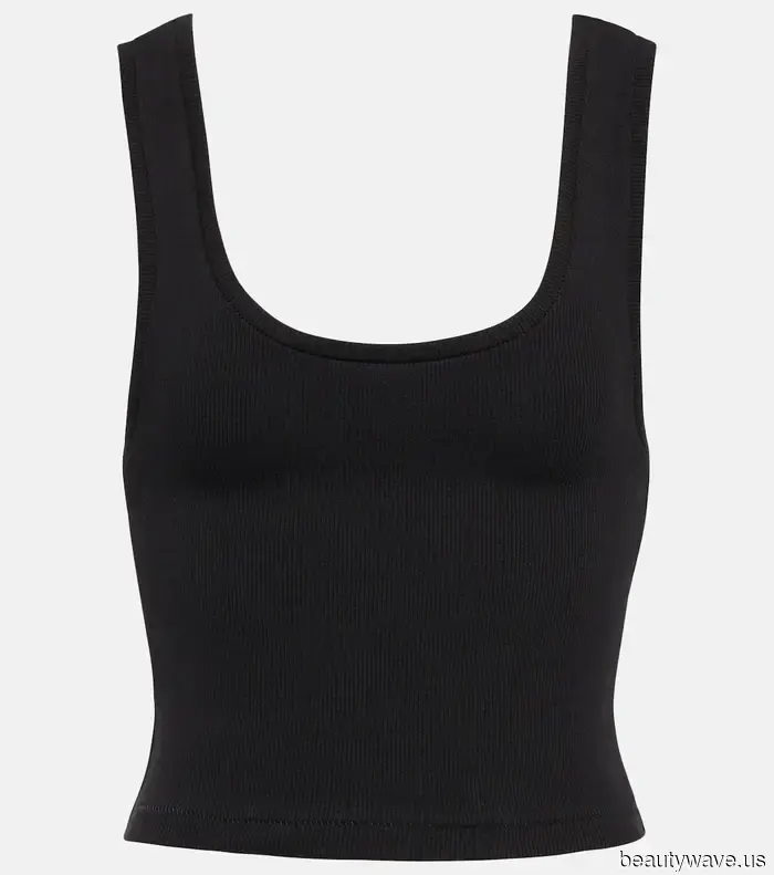 The 2010s Are Making a Comeback! Here Are 9 Summer Outfits That Still Look Stylish 15 Years Later.