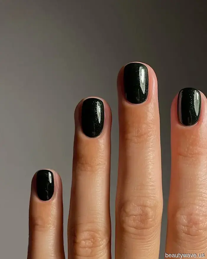 Apologies, Nude—These 21 Dark Nail Designs Show That Nothing Is More Stylish for Winter.