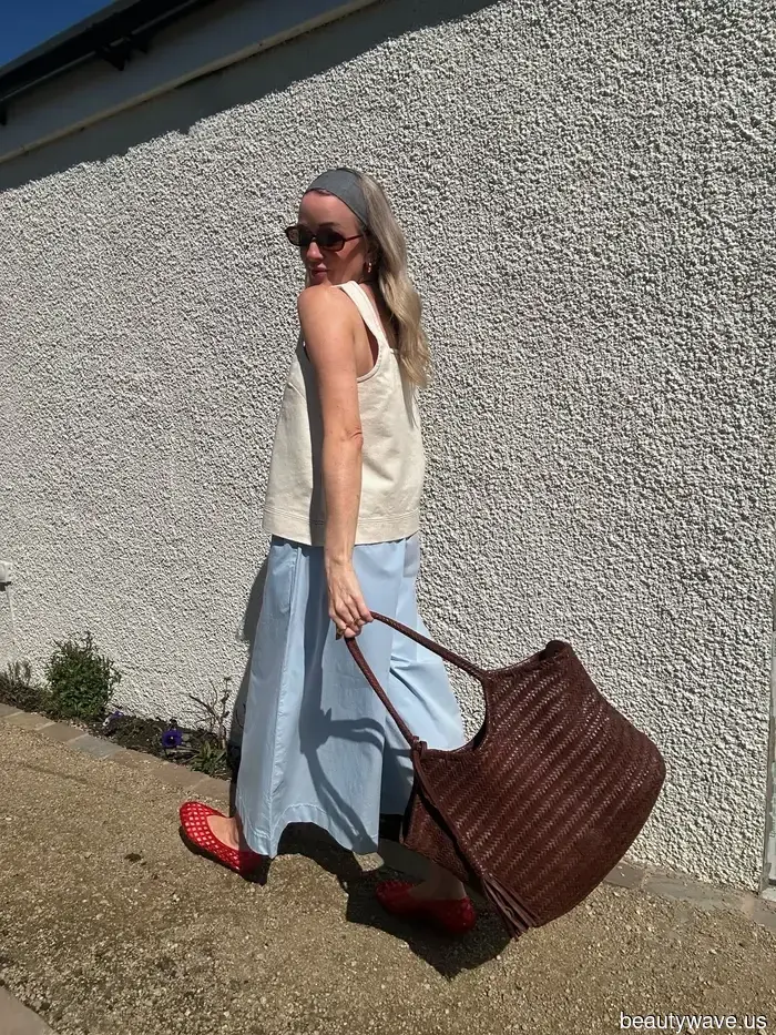 Forget about black ballet flats—this summer, the trendiest individuals are opting for these colors instead.