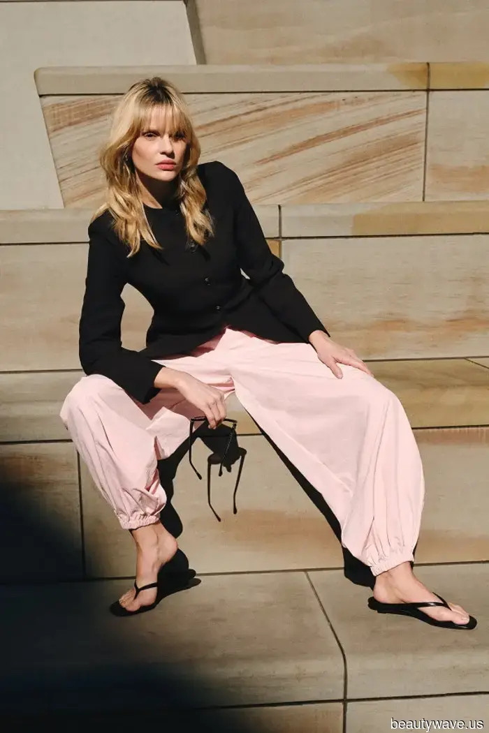 As a shopping expert who loves summer, here are 8 trending pieces that every wardrobe should include this year.