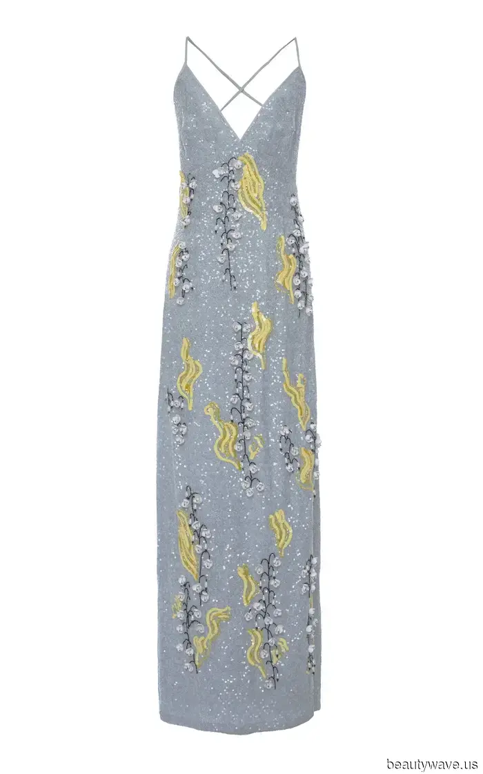 The Most Stylish Dressers in NYC Are Currently Loving Florals