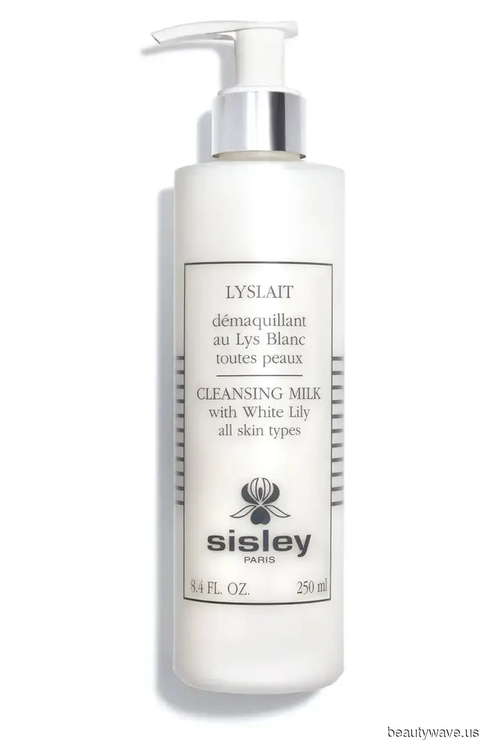 Trust me, you won't be disappointed with this $1792 French Advent calendar that also serves as jewelry storage.