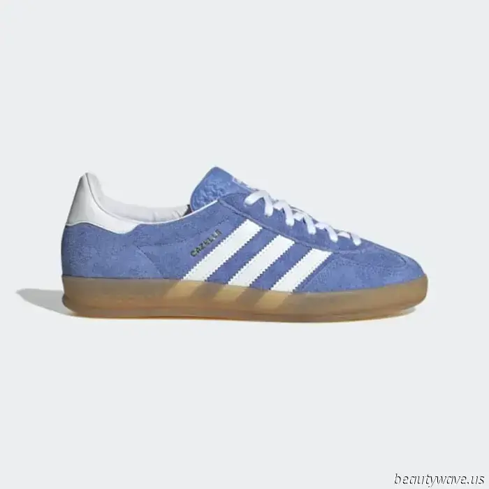 Every fashionable individual I know will be wearing these sneaker colors this summer.