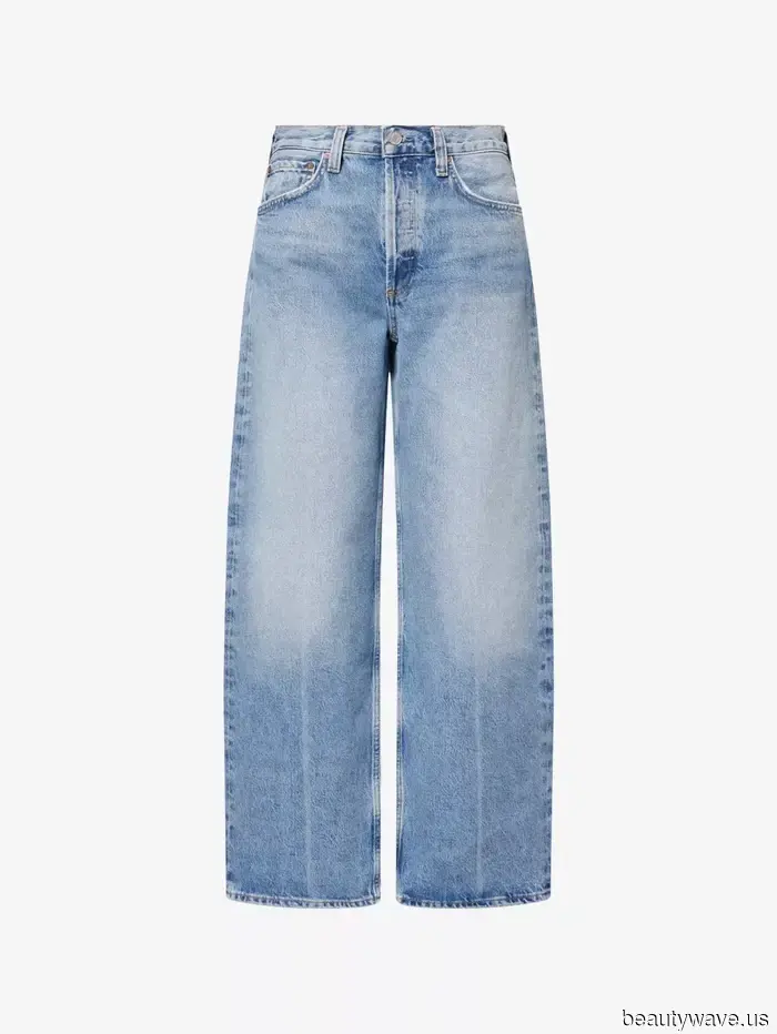 I Recently Tried the Jeans That Every Stylish Woman Is Wearing Right Now—Here’s Why They Deserve the Buzz