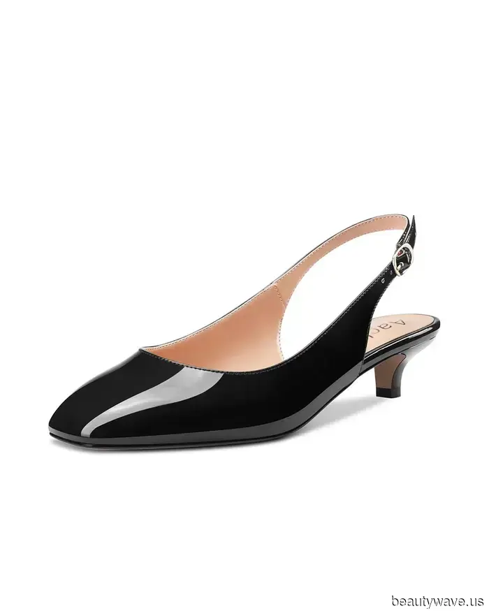 I Named the Cuffed-Jeans Trend—7 Shoes That Fashion Enthusiasts Are Pairing with the Stylish Denim Look