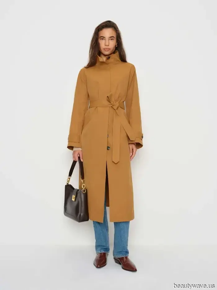 Le persone a Parigi e a New York stanno sostituendo le loro giacche moto con questa alternativa del 2025.