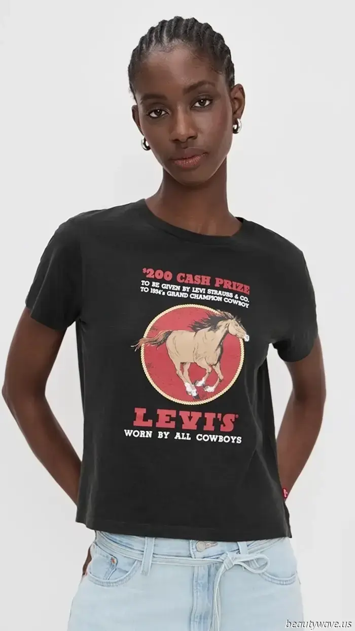 A Parigi, L.A. e Londra, le t-shirt bianche basic vengono messe da parte a favore di questa alternativa più alla moda