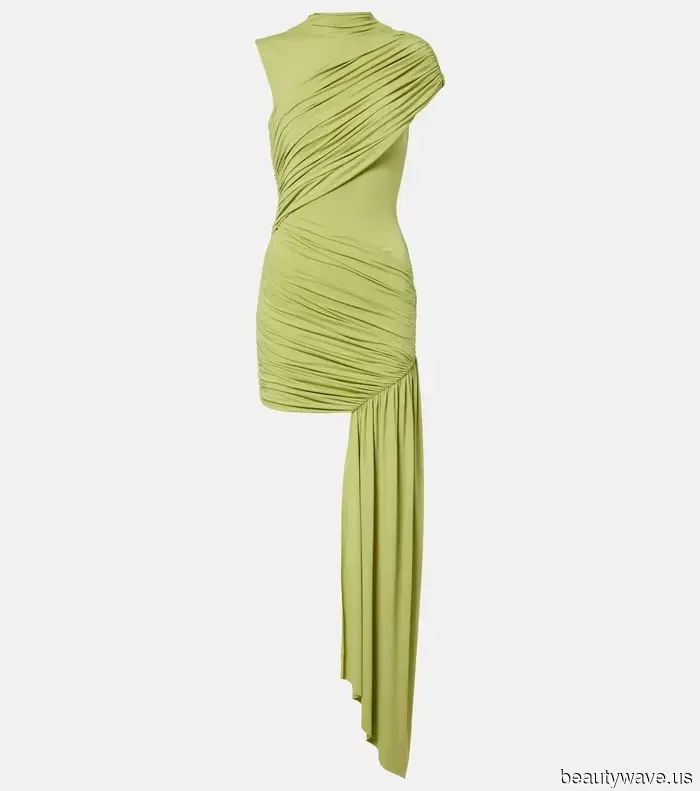 First it was Princess Diana, and now Hailey Bieber: Here are 4 Trends Set to Make a Comeback This Spring.