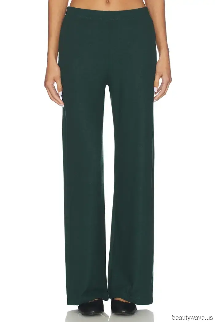 De repente, cada chica It está usando esta tendencia de pantalones pulidos en el aeropuerto en lugar de pantalones de chándal.