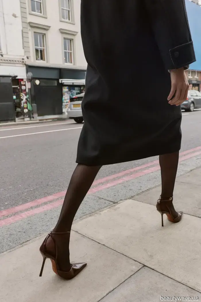 Ich habe VB's Kleiderschrank studiert&mdash;das sind die Schuhtrends, zu denen sie immer wieder zurückkehrt.