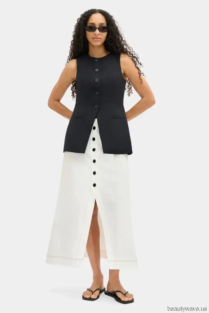 Improvvisamente, tutte le donne più eleganti di Londra sembrano possedere questo elegante vestito di alta moda&mdash;ma sta vendendo rapidamente.