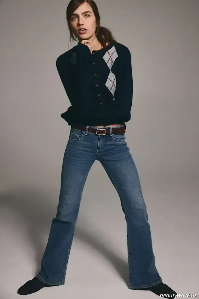 Wer jetzt in einem weißen T-Shirt cool aussehen will, trägt dazu diesen altmodischen Denim‑Trend.