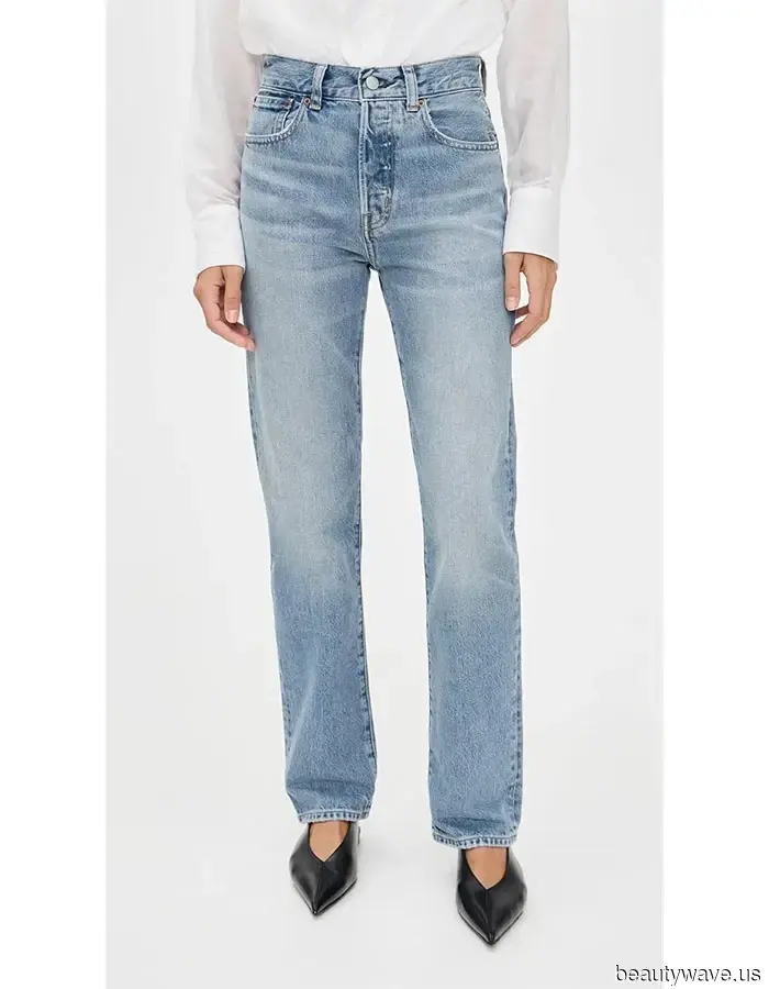 If a French woman were to shop during the October Amazon Prime Day Sale, these are the 35 items she would quickly include in her…