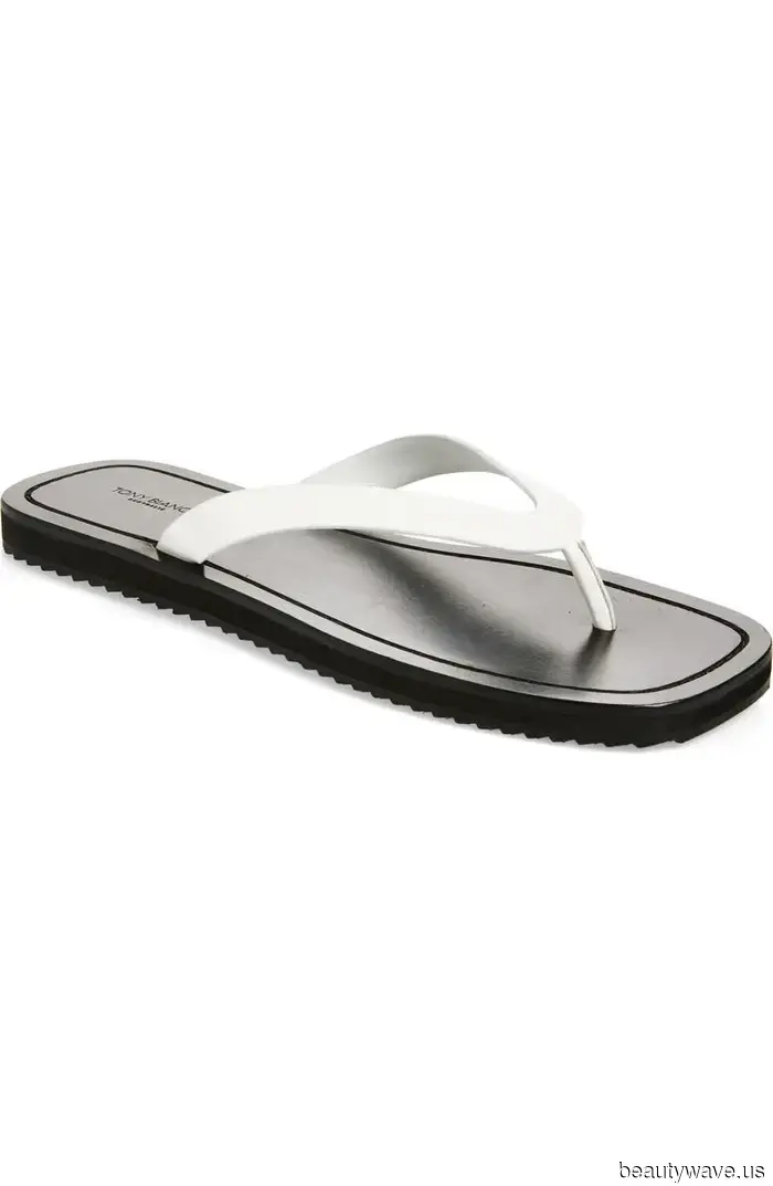 Pay Attention: You’ll Wish You Had Snagged These Beautiful Dresses, Tops, and Sandals From Nordstrom’s End of Season Sale…