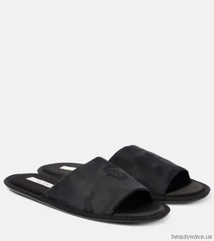 Si amas los zapatos The Row de Kendall y Elsa, la versión de Zara de $40 es casi imposible de distinguir.