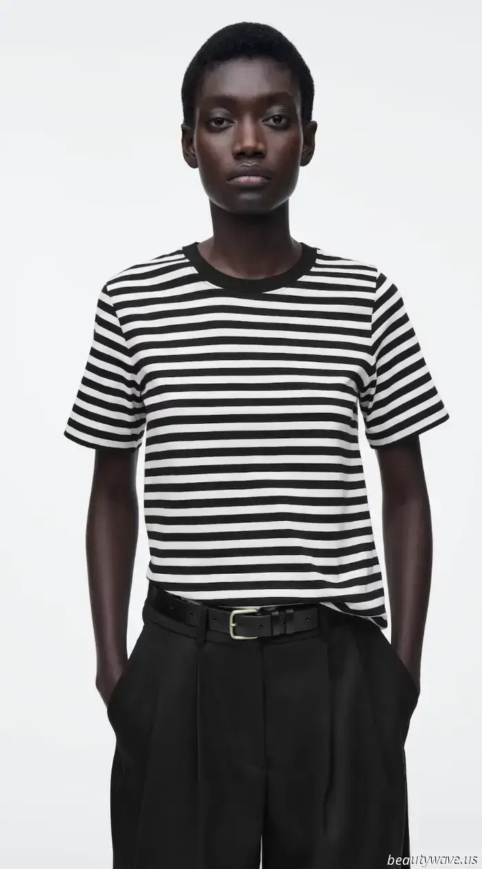 Is it only me, or have fashion enthusiasts everywhere started opting for this cooler year-round silhouette instead of sandals?