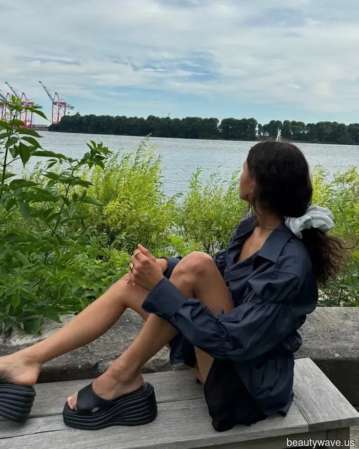 Apologies, Flip Flops—This "Outdated" Footwear Trend is Dominating Our Summer 2026 Wardrobes.