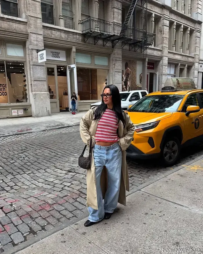 Soy una editora de moda de 1.52 m&mdash;Estos son los pantalones y jeans que nunca tengo que ajustar.