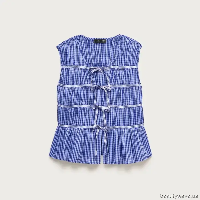 Soy una mamá fashion que trabaja en Nueva York&mdash;Estos son los tops elegantes que uso con jeans y pantalones.