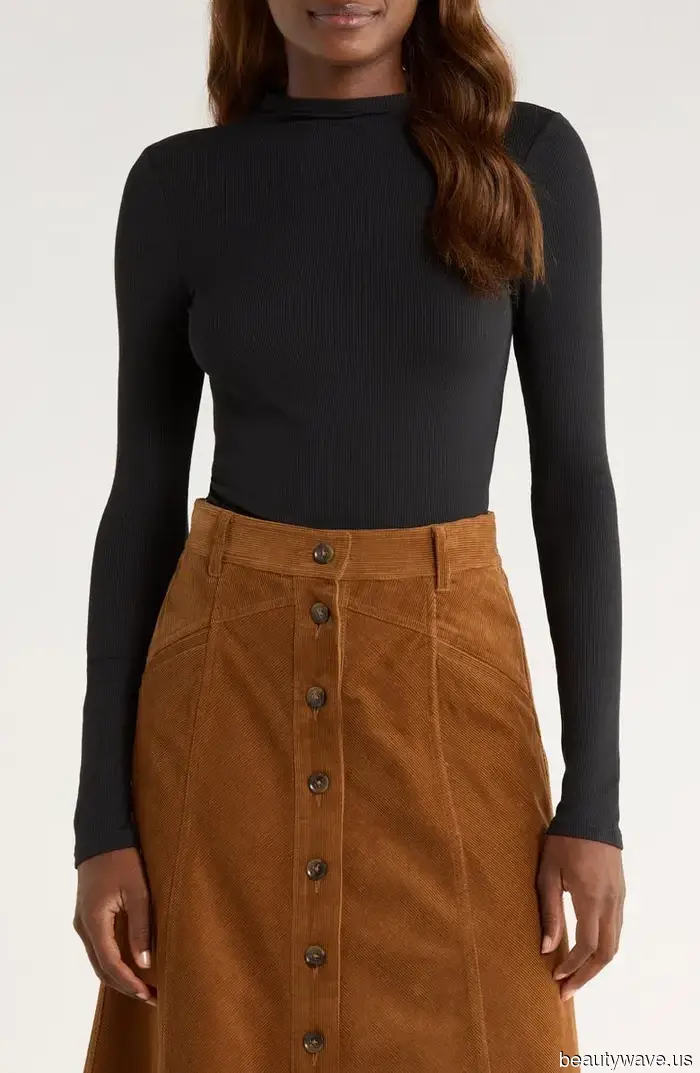 Mi armario no sería el mismo sin básicos elegantes&mdash;Estos artículos de la venta semestral de Nordstrom serán…