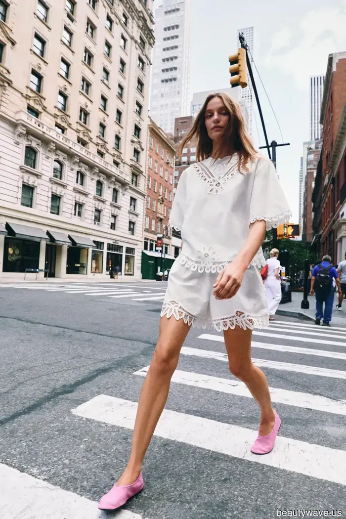 Zara has just mastered the five color trends that instantly elevate the appearance of outfits to look more luxurious.