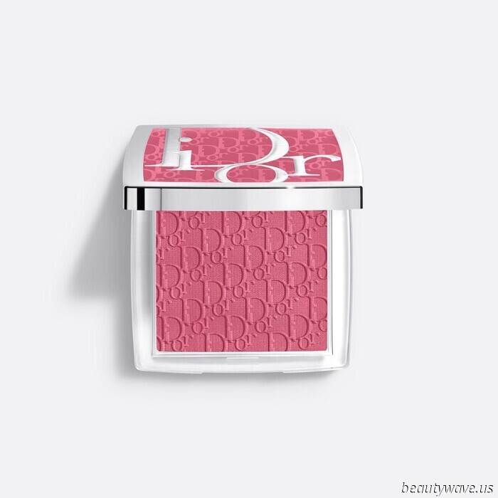 Dior has just refreshed its iconic Backstage makeup collection and revamped this celebrity-favored blush that went viral on TikTok.