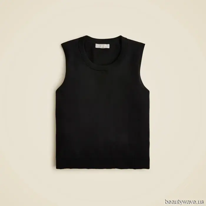 These are the sophisticated, refined alternative to leggings that embody peak fashion.