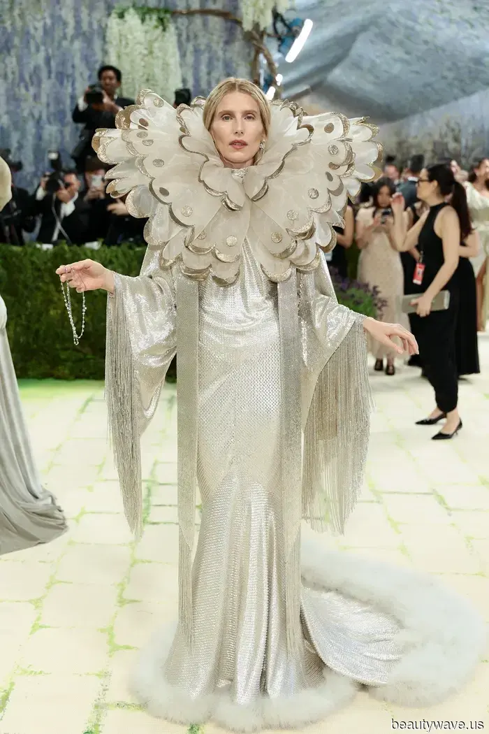 The 2026 Met Gala Red Carpet Outfits That Took Our Breath Away