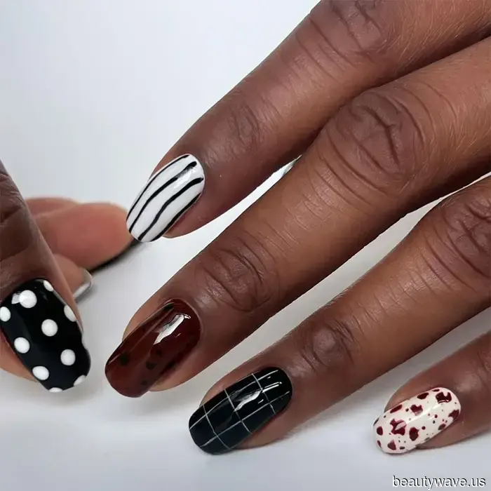 15 Dark Academia-Inspired Nail Designs That Bring to Mind Dusty Leather Volumes, Hidden Societies, and Multiple Plaid Patterns