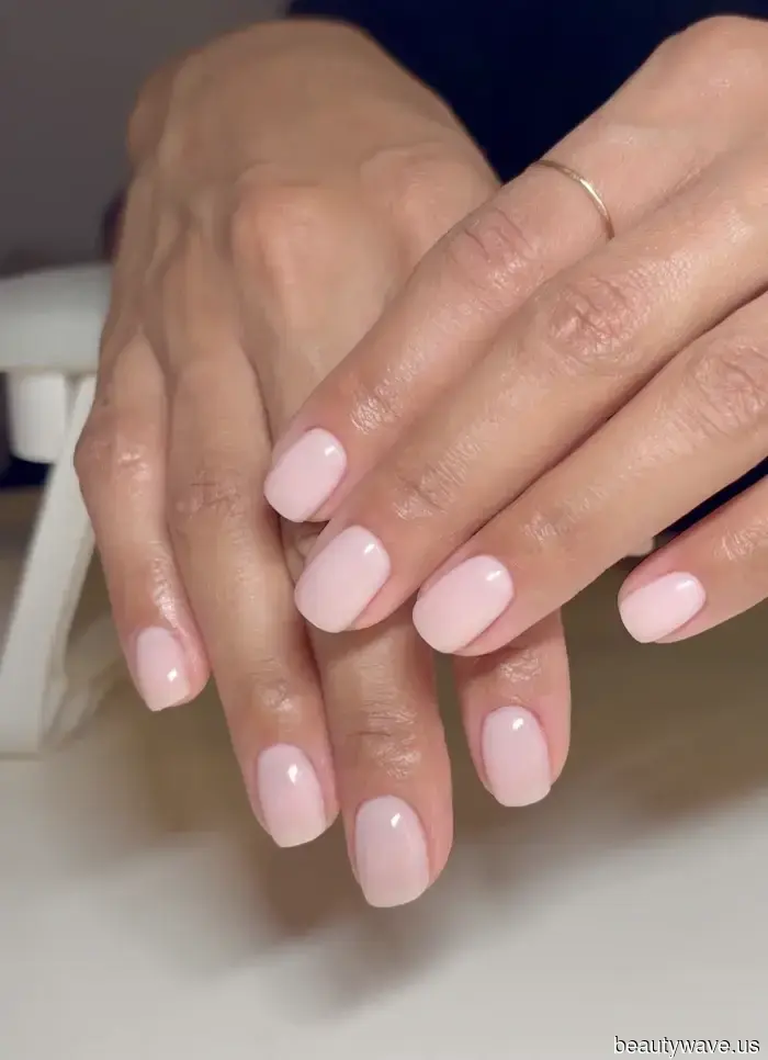 Dai toni invernali freschi all'ispirazione per San Valentino: 6 colori per unghie che spiccano questo febbraio