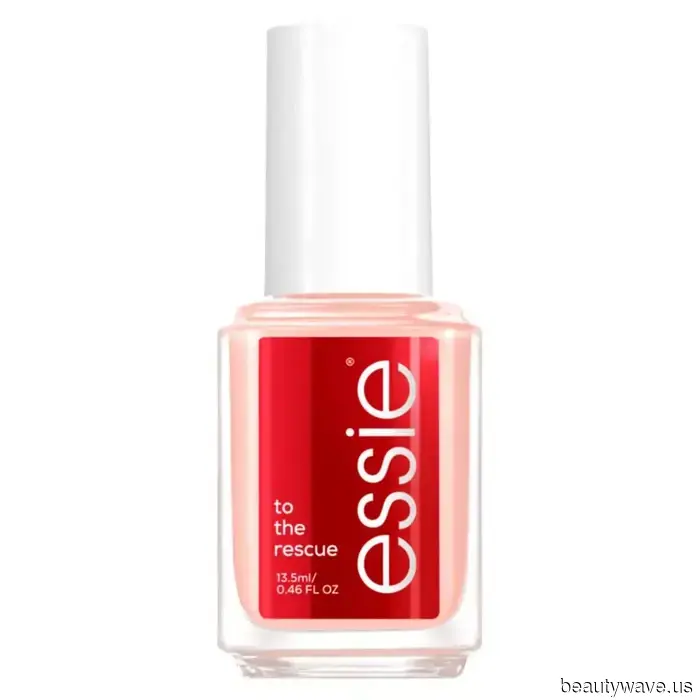 Según Tastemakers, el color más chic para llevar en los pies es nada en absoluto.