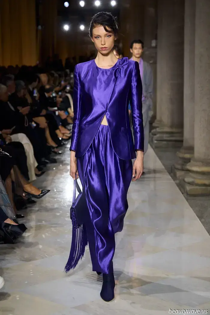 Giorgio Armani's 50th—and final—collection paid tribute to the legacy of the late designer.