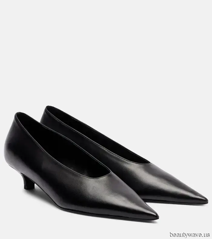 Olvida los tacones altísimos, este zapato cómodo y elegante es lo que todos los expertos en moda están usando ahora.