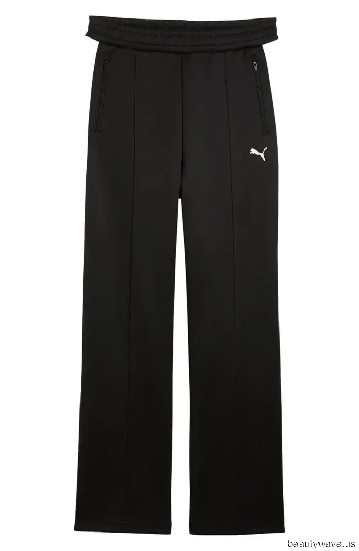 In 2025, Trendy Girls Arrive at LAX Sporting *This* Sneaker Ensemble