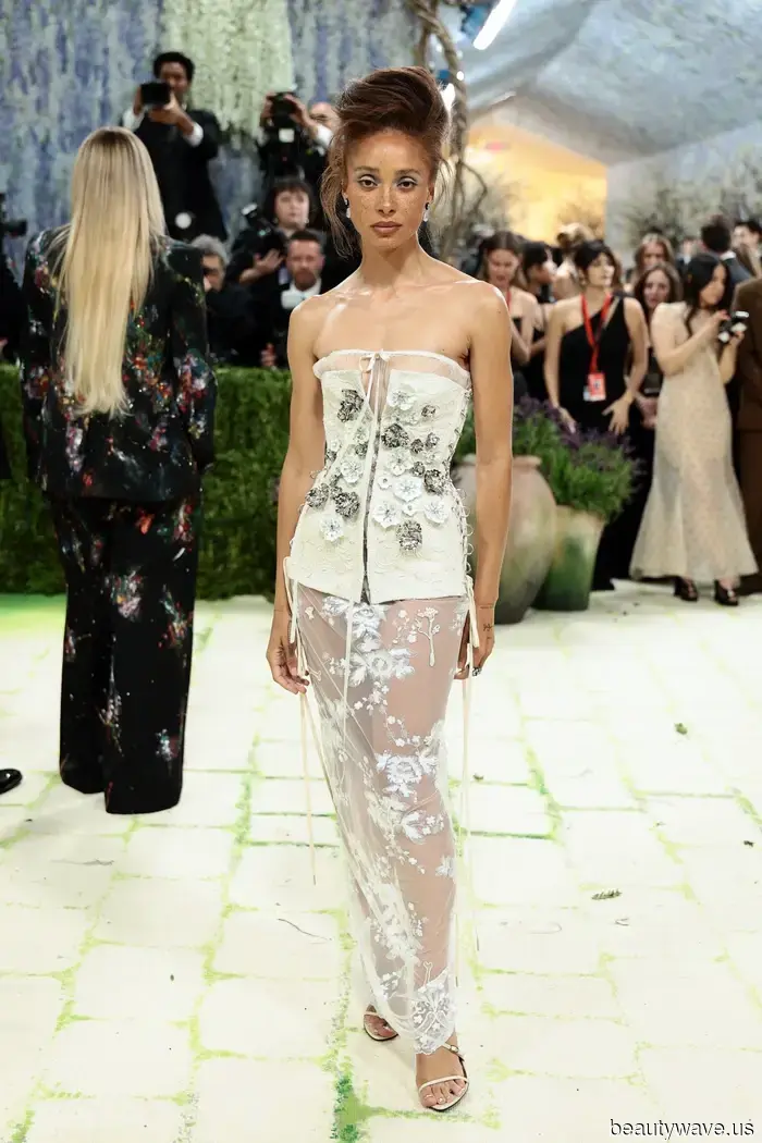 The 2026 Met Gala Red Carpet Outfits That Took Our Breath Away