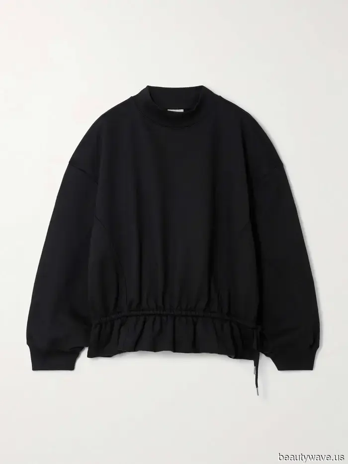 Las mujeres elegantes en Madrid visten este básico americano nostálgico de la manera más chic.